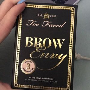 Brow envy by Too Faced